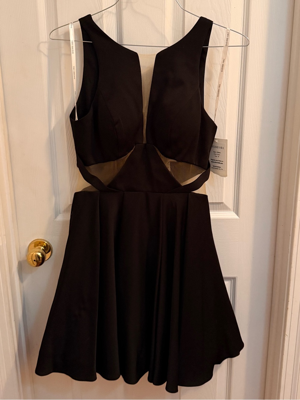 NWT Sherri Hill Black Cutout Skater Cocktail Dress Style S50660 Size 10